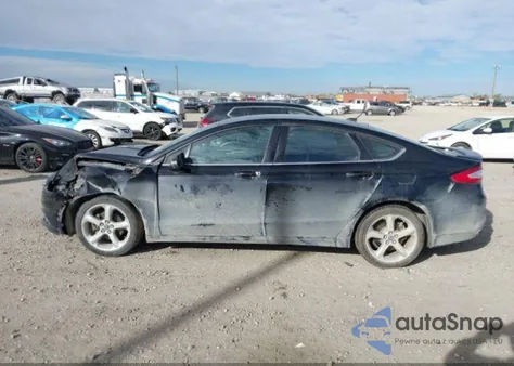 2016 Ford Fusion Se z USA, uszkodzony, nr VIN 3FA6P0T92GR203584
